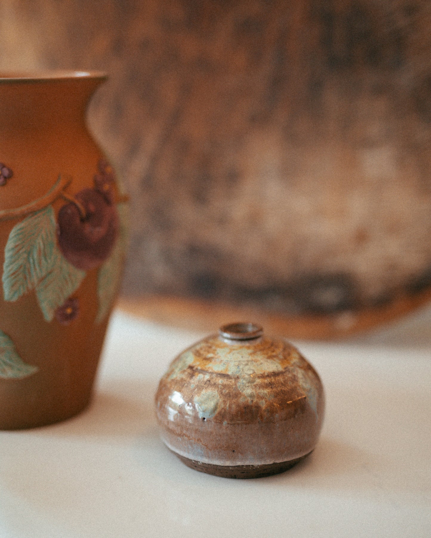 Liten keramikk vase